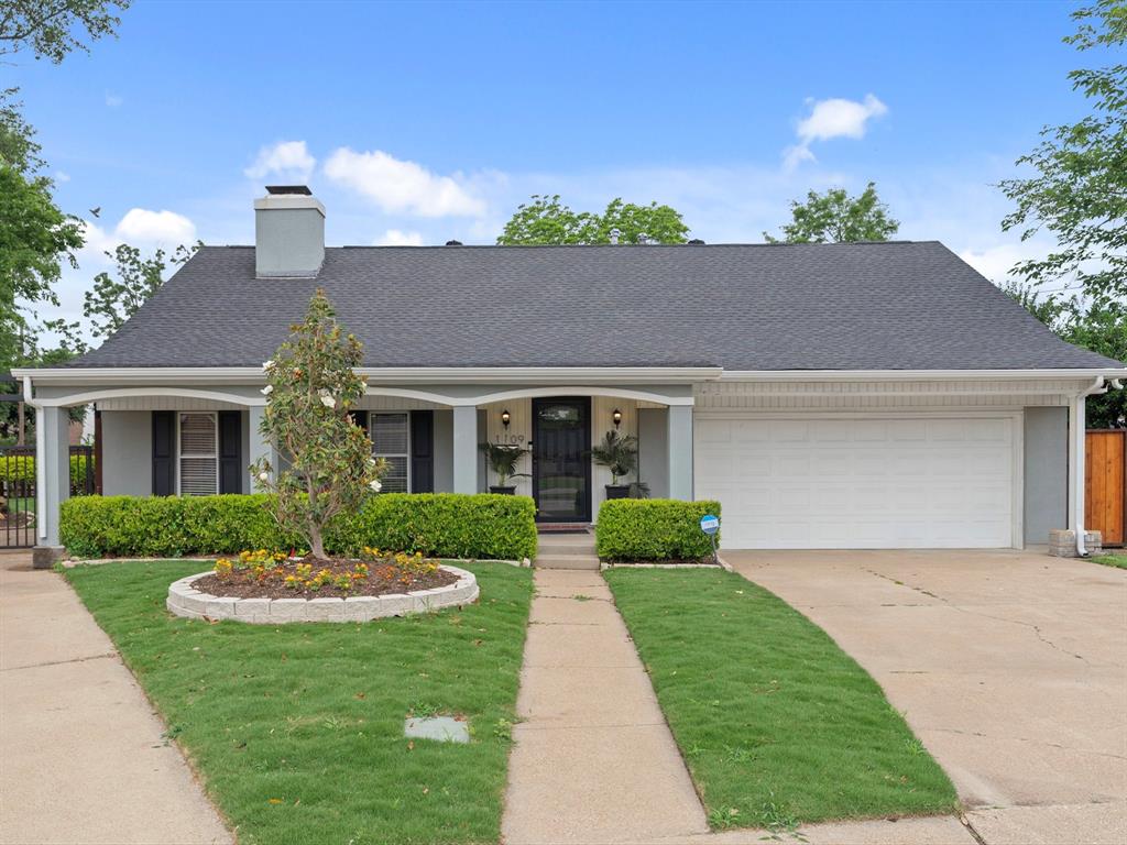 1109 Hadrian Court Property Photo 1