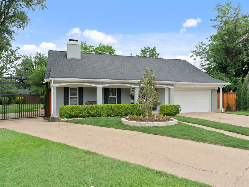 1109 Hadrian Court Property Photo 3
