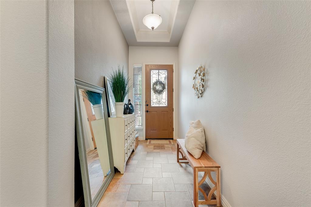 2723 Ponce De Leon Property Photo 5