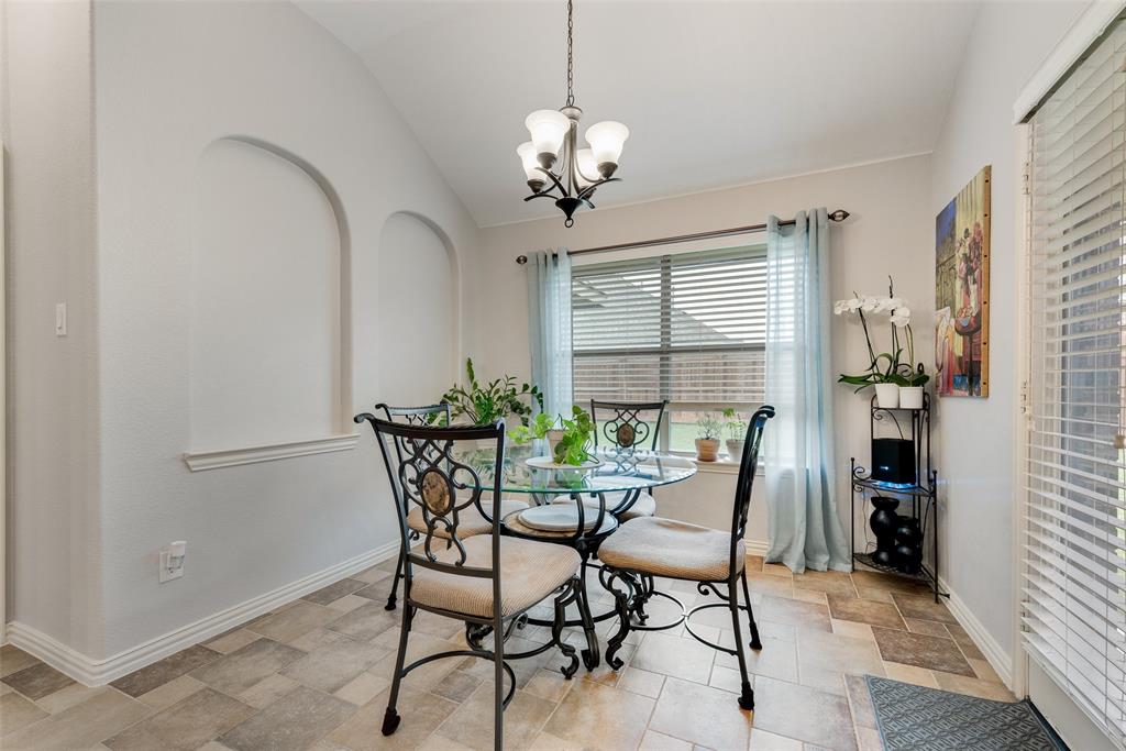 2723 Ponce De Leon Property Photo 19