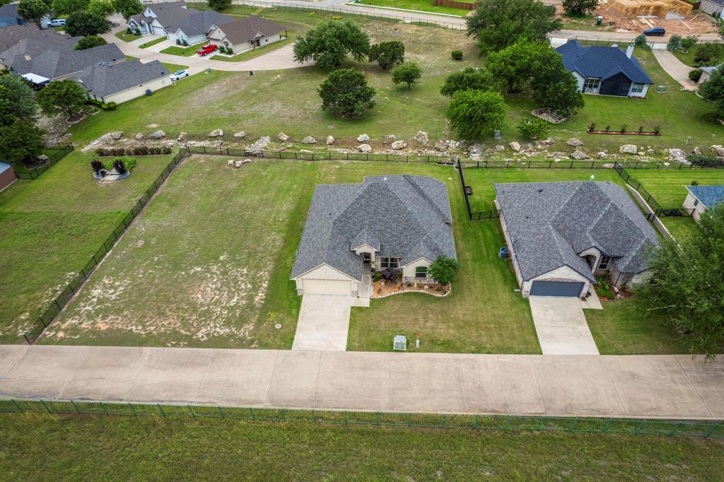 109 Creekside Drive Property Photo 32