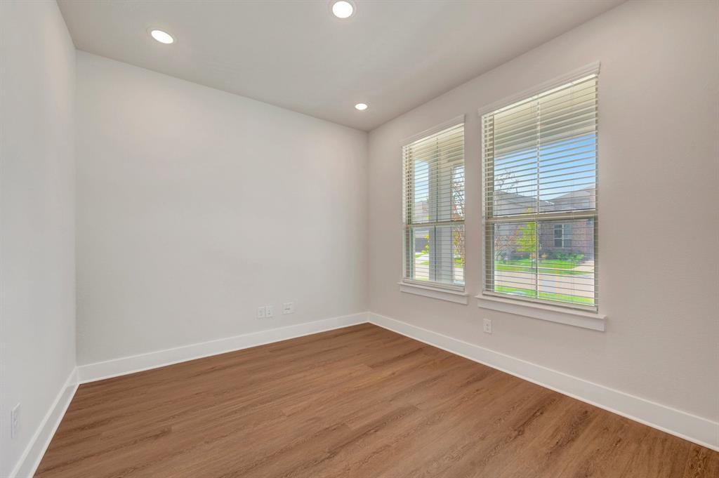 1113 Amaryllis Lane Property Photo 16