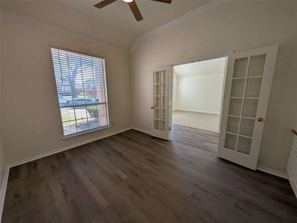 4321 Brinker Court Property Photo 6