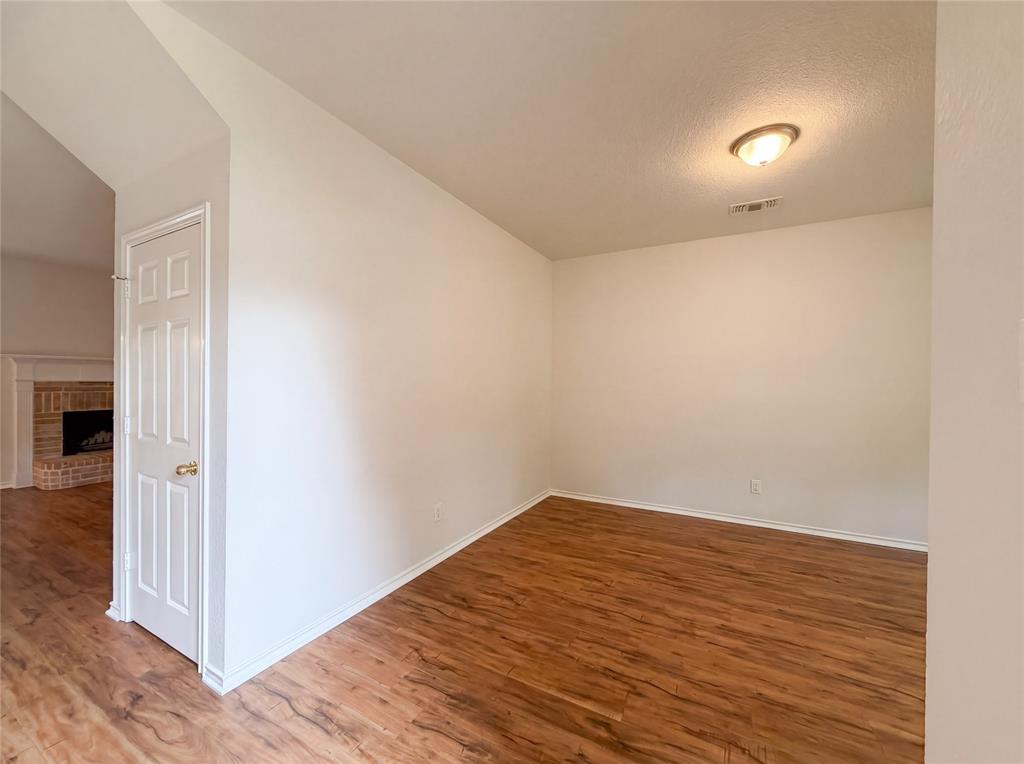 6218 Kingswood Drive Property Photo 7
