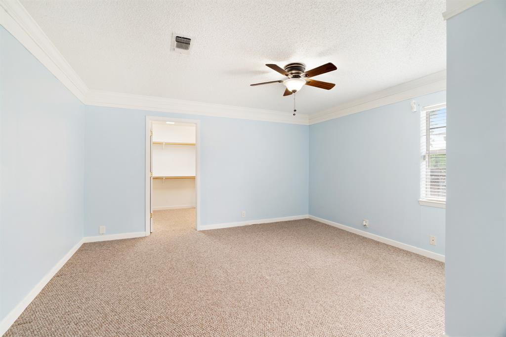 3225 E Houston Street Property Photo 11