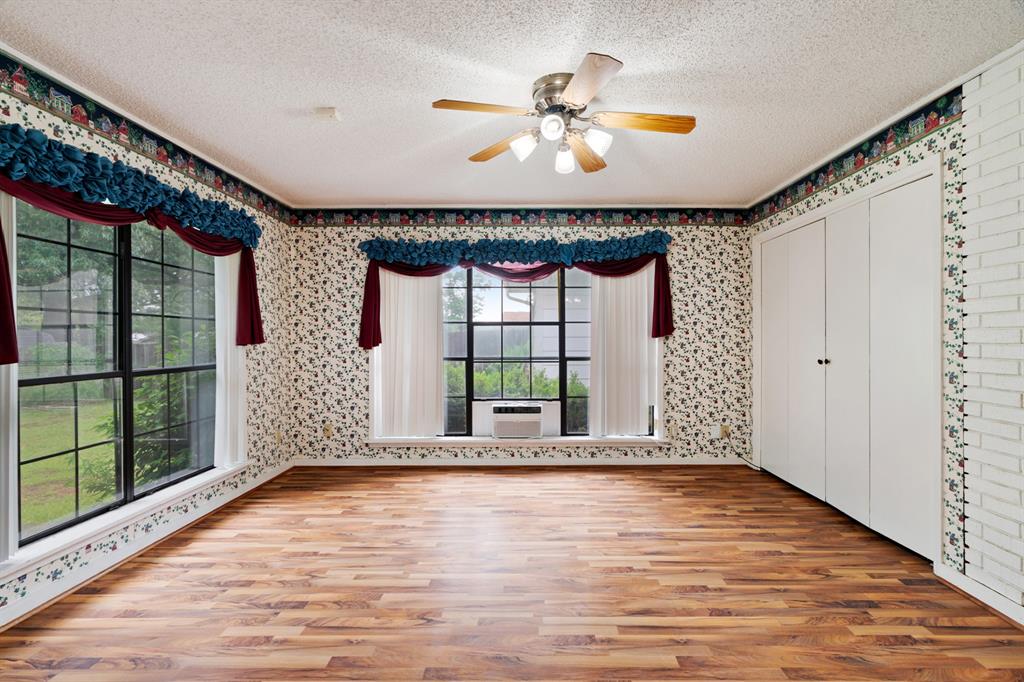 3225 E Houston Street Property Photo 17