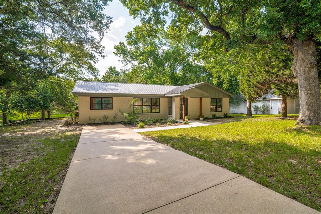 2578 Tanglewood Drive Property Photo 1