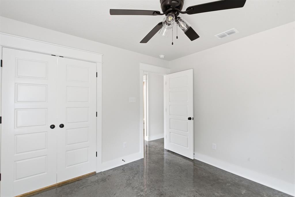 105 Graystone Property Photo 15