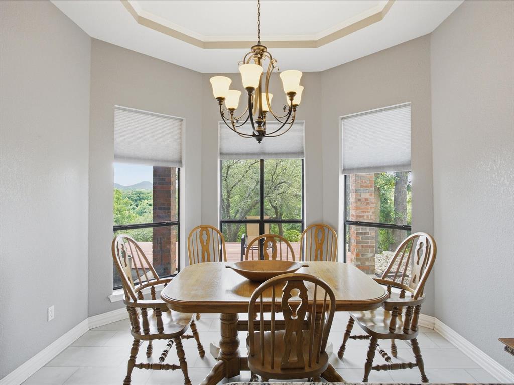 10106 Ravenswood Road Property Photo 3