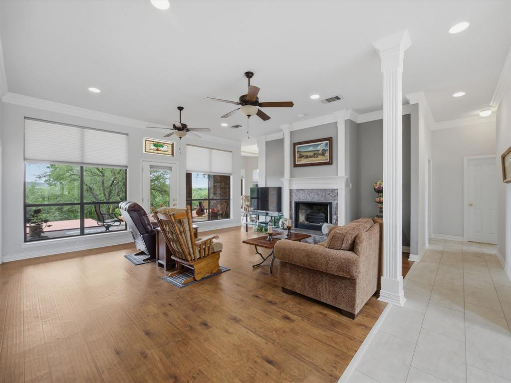 10106 Ravenswood Road Property Photo 7