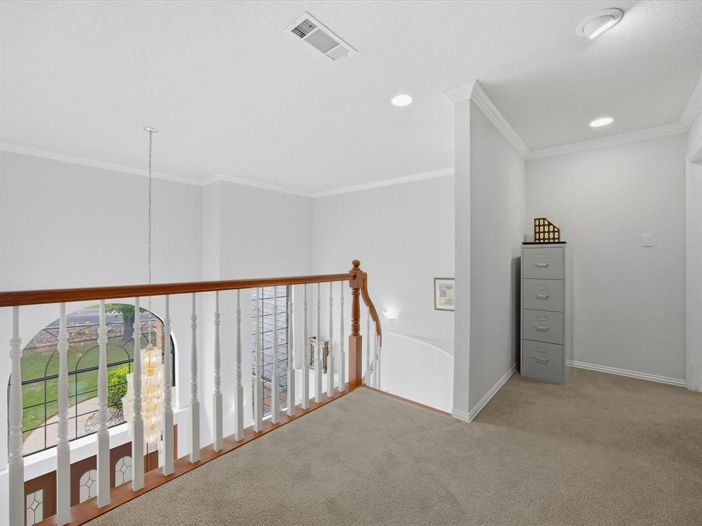 10106 Ravenswood Road Property Photo 18