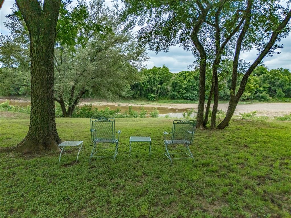 10106 Ravenswood Road Property Photo 30