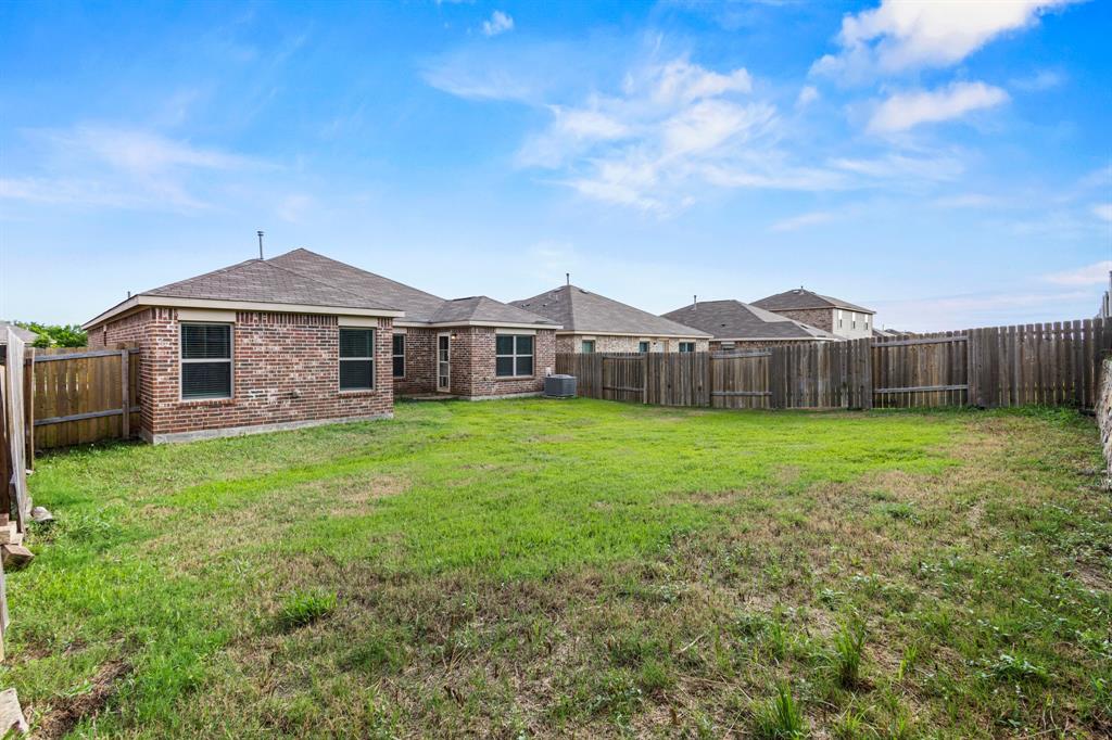 4308 Cat Tail Way Property Photo 2
