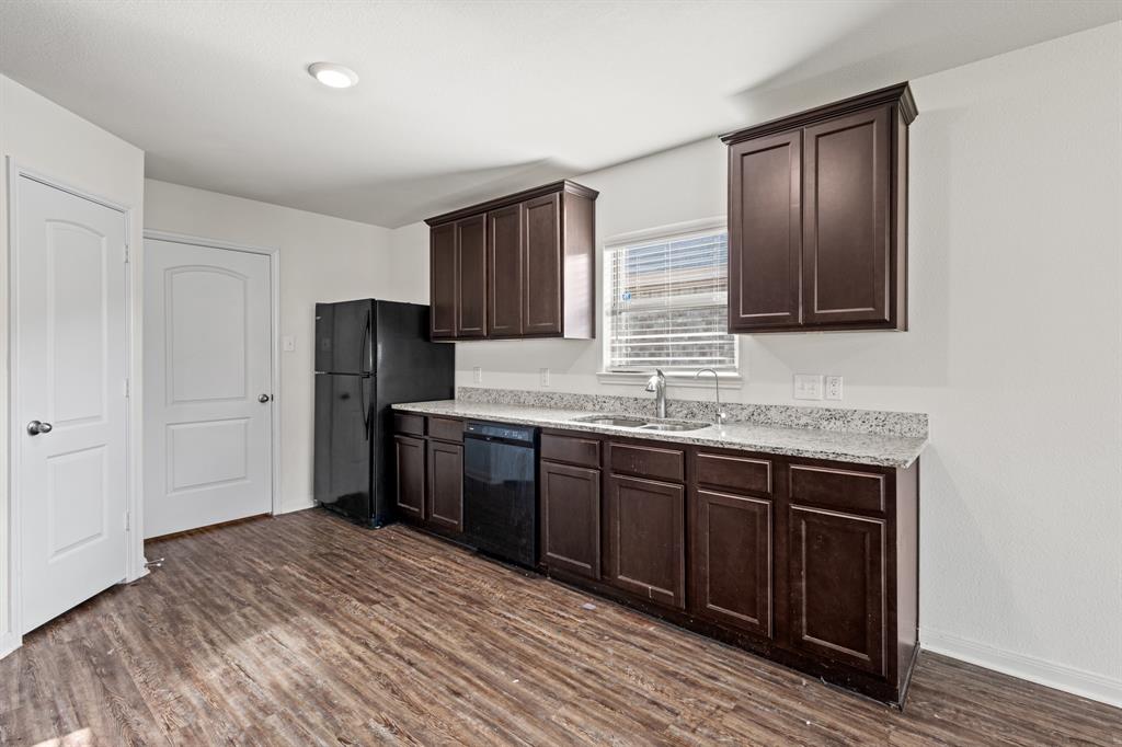 4308 Cat Tail Way Property Photo 9