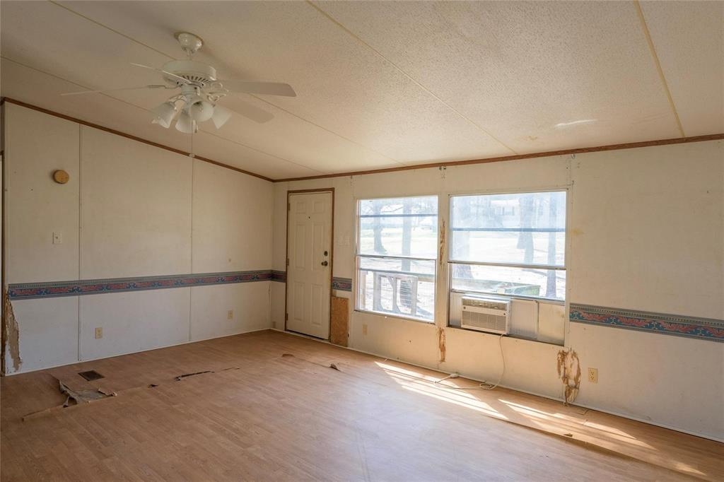 17256 Countrywood Property Photo 5