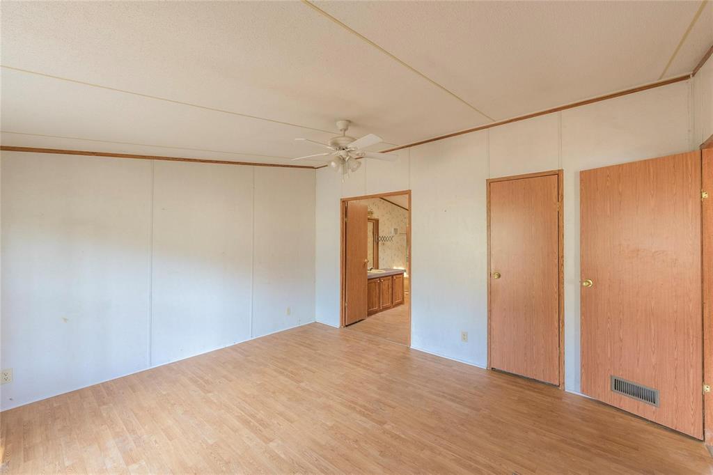 17256 Countrywood Property Photo 14