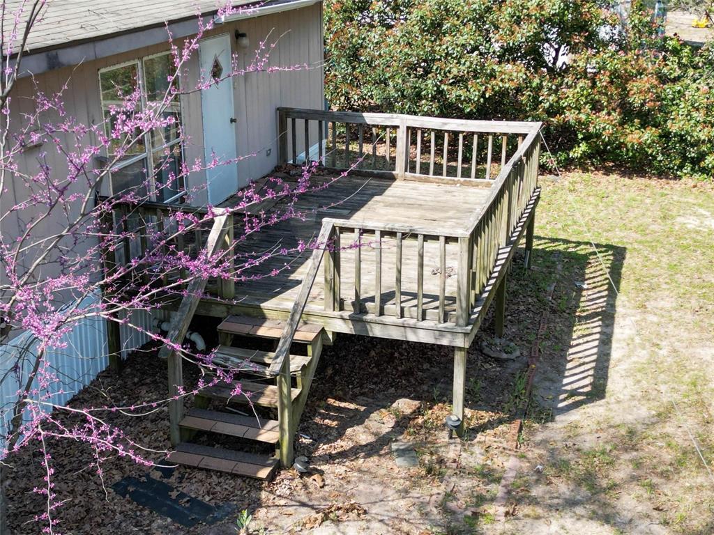 17256 Countrywood Property Photo 21