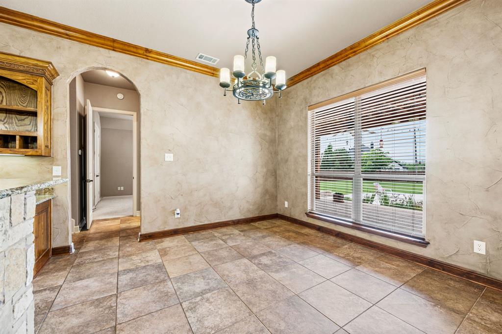 1341 Whisper Willows Drive Property Photo 13