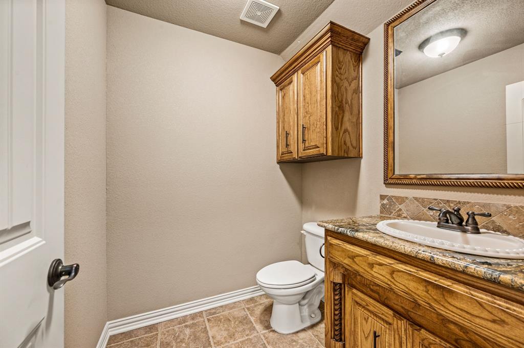1341 Whisper Willows Drive Property Photo 32