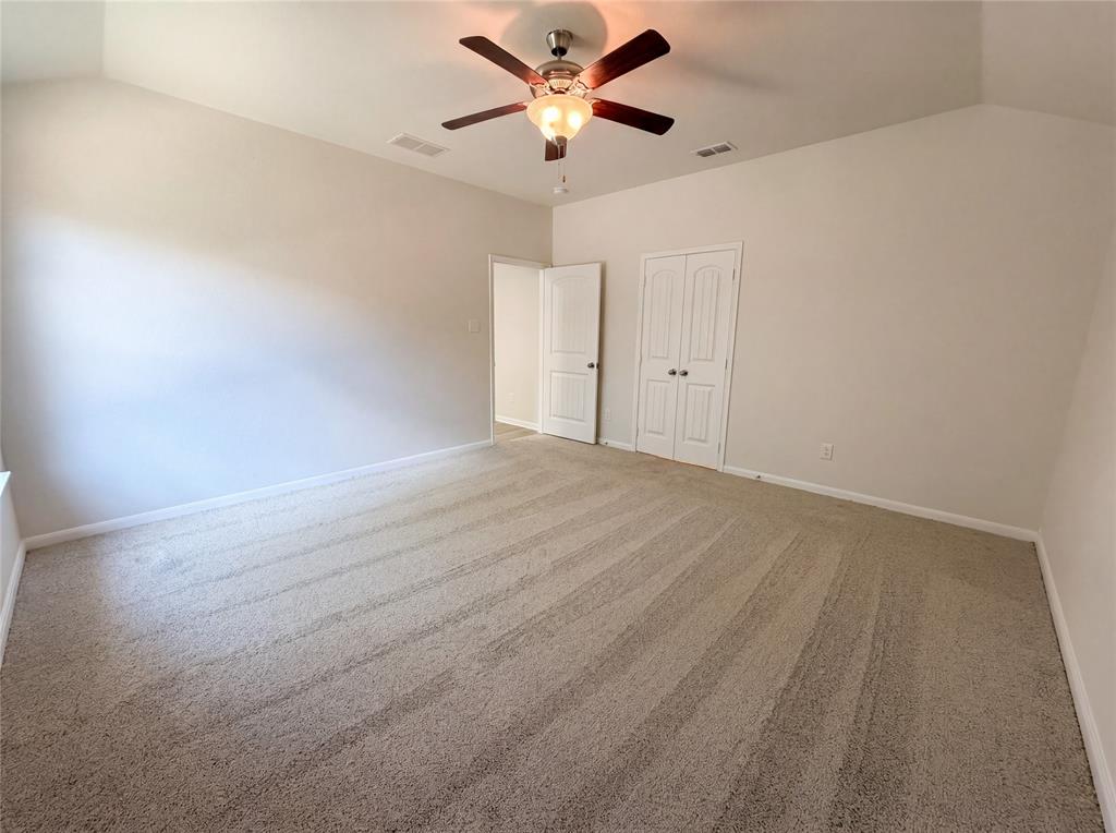 2824 Saint Bernard Drive Property Photo 8