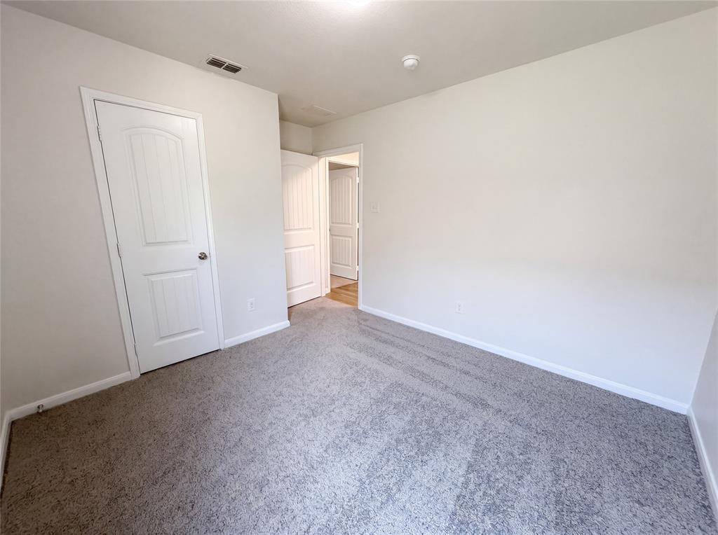 2824 Saint Bernard Drive Property Photo 14