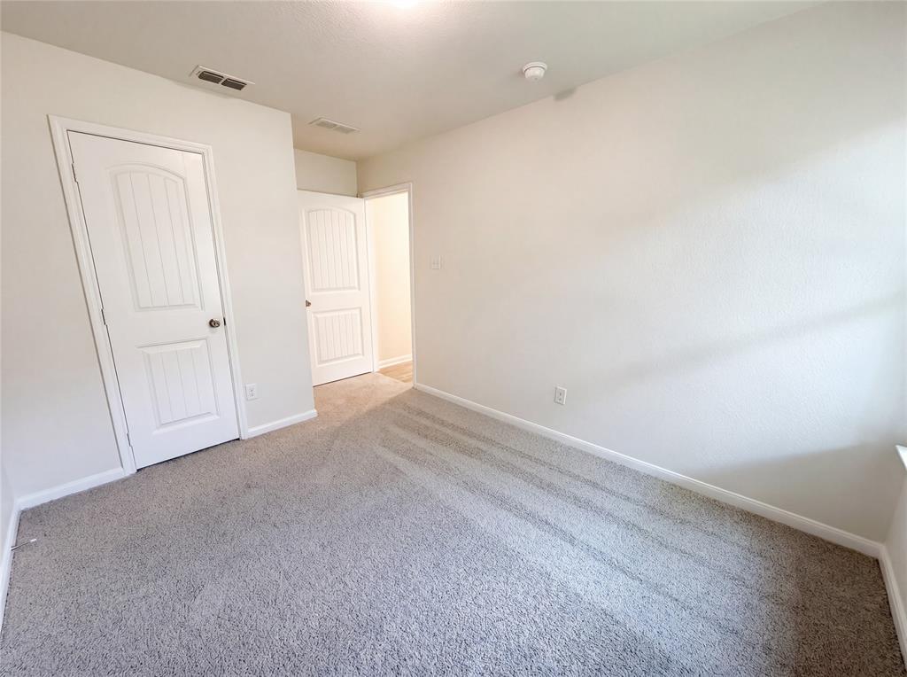 2824 Saint Bernard Drive Property Photo 16