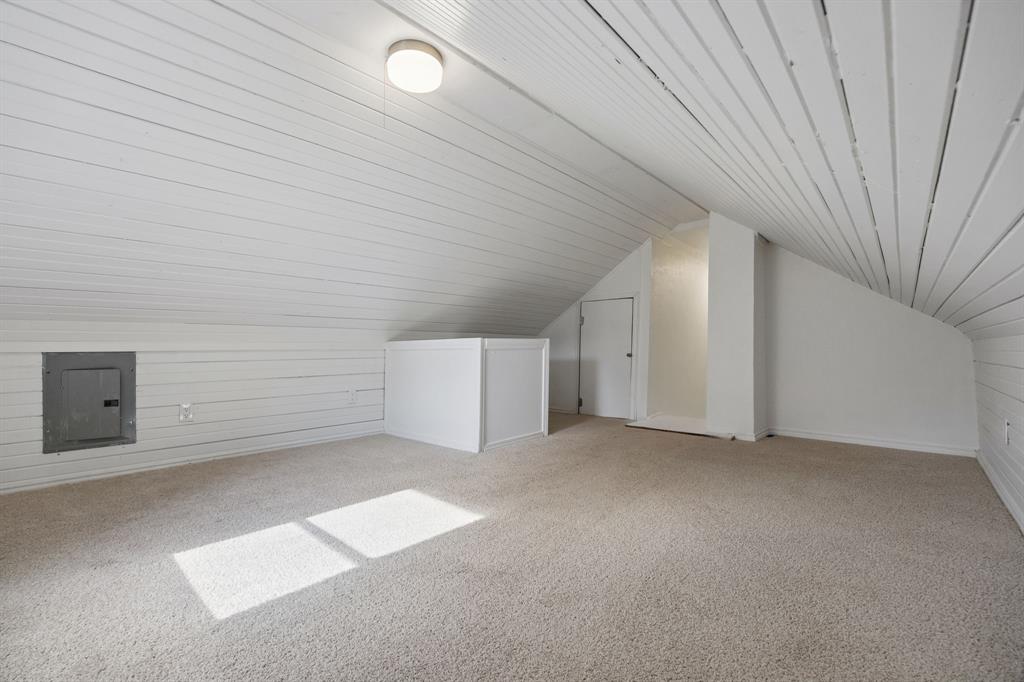 806 N Ruddell Street Property Photo 21