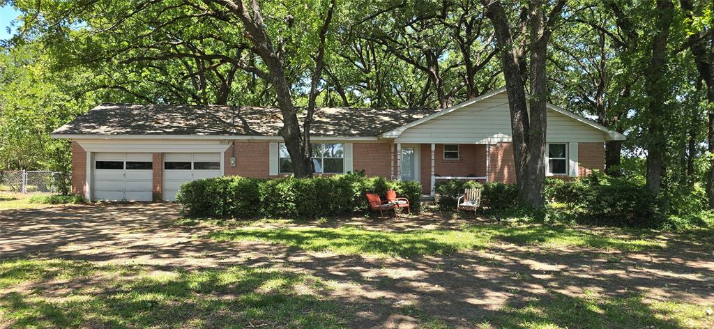 610 N Fm Road 1389 Property Photo 1