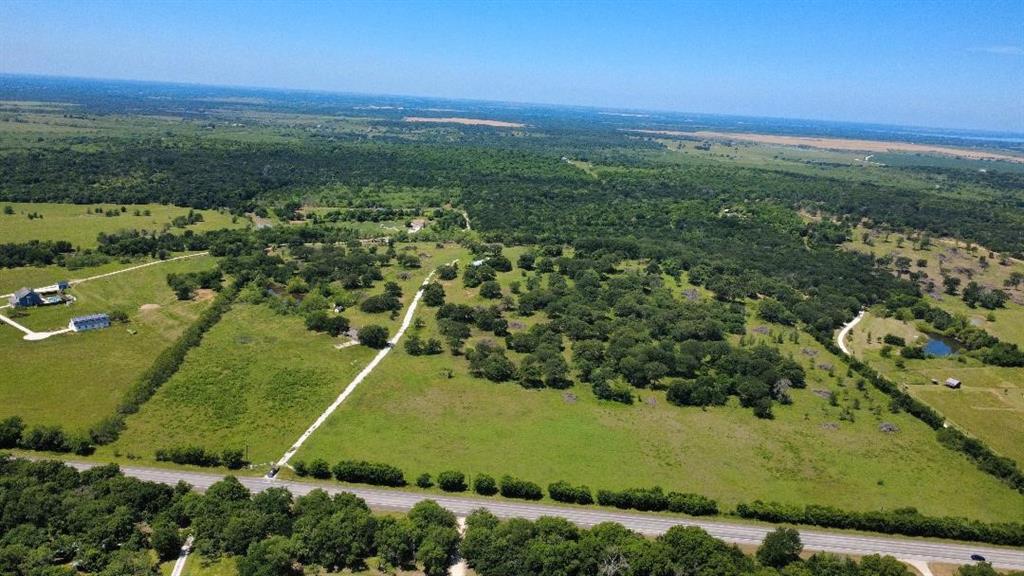 2041 Fm933 Property Photo 12