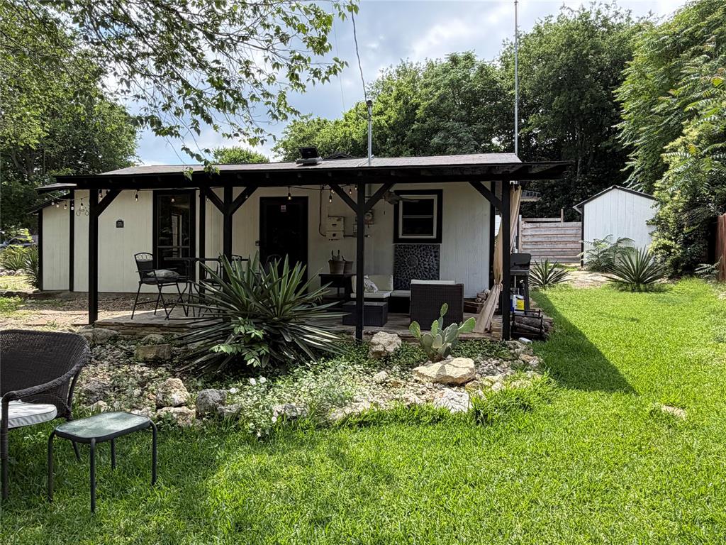 111 Apache Trail Property Photo 18