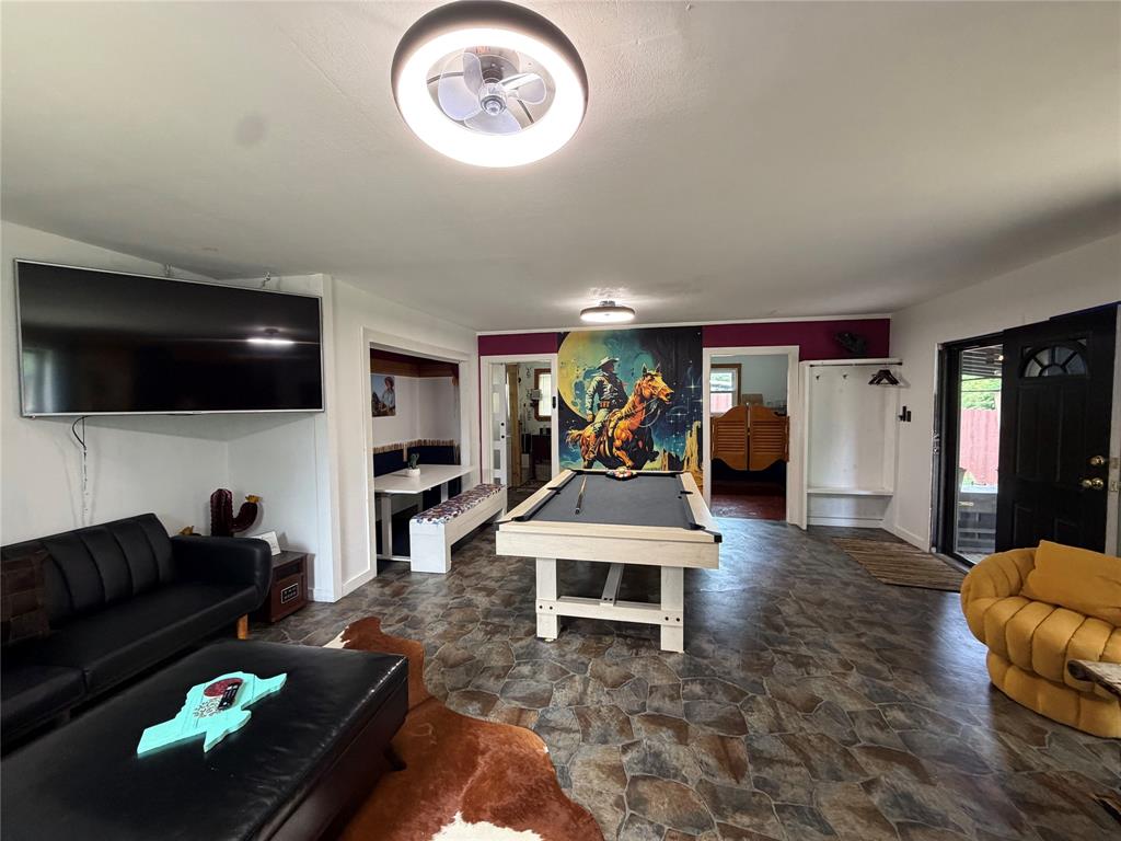 111 Apache Trail Property Photo 31