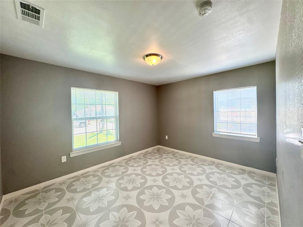 1705 Oak Lea Drive Property Photo 17