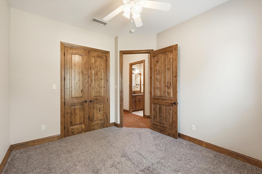 108 S Walnut Street Property Photo 34