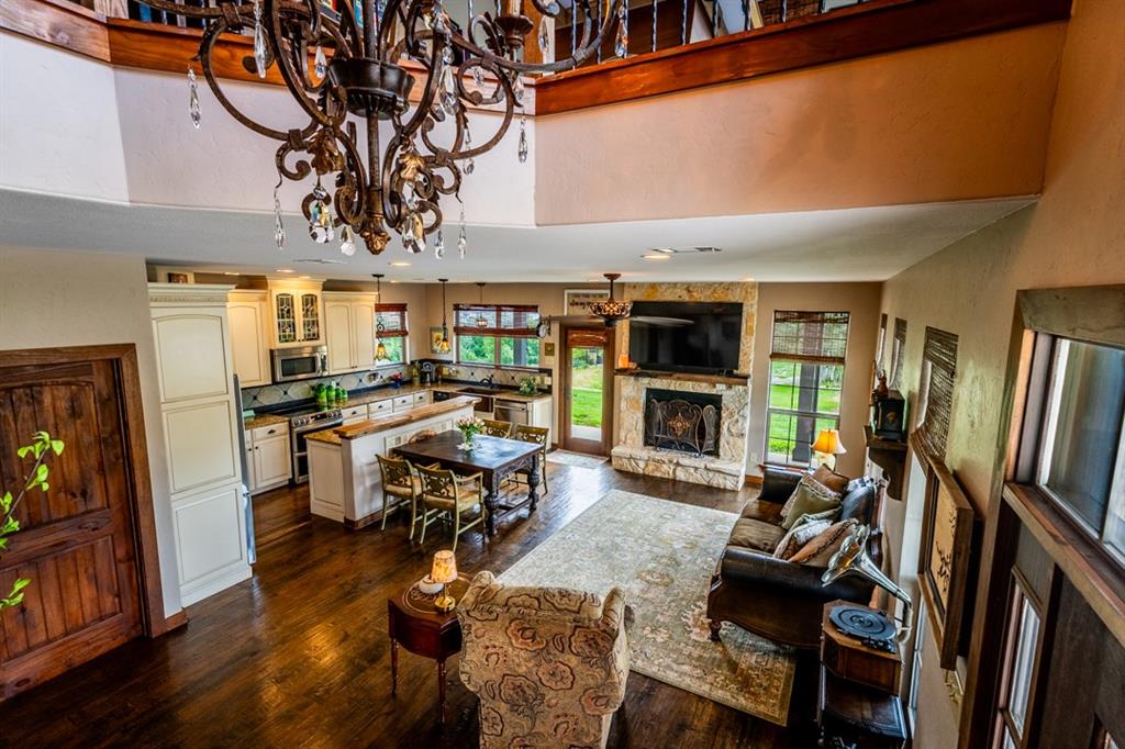 7060 Hells Gate Loop Property Photo 8