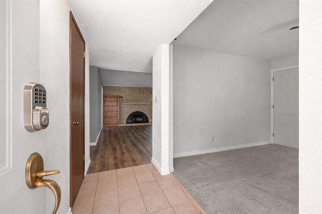7009 Forestview Drive Property Photo 2