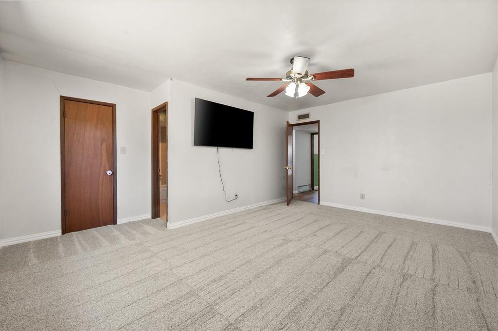 7009 Forestview Drive Property Photo 20