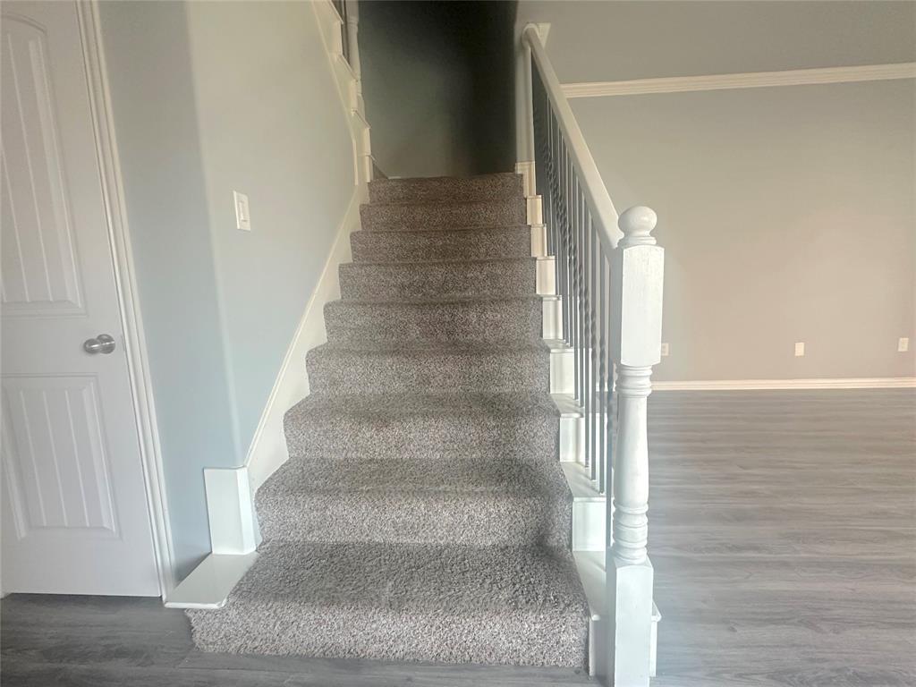 2349 Homewood Lane Property Photo 16