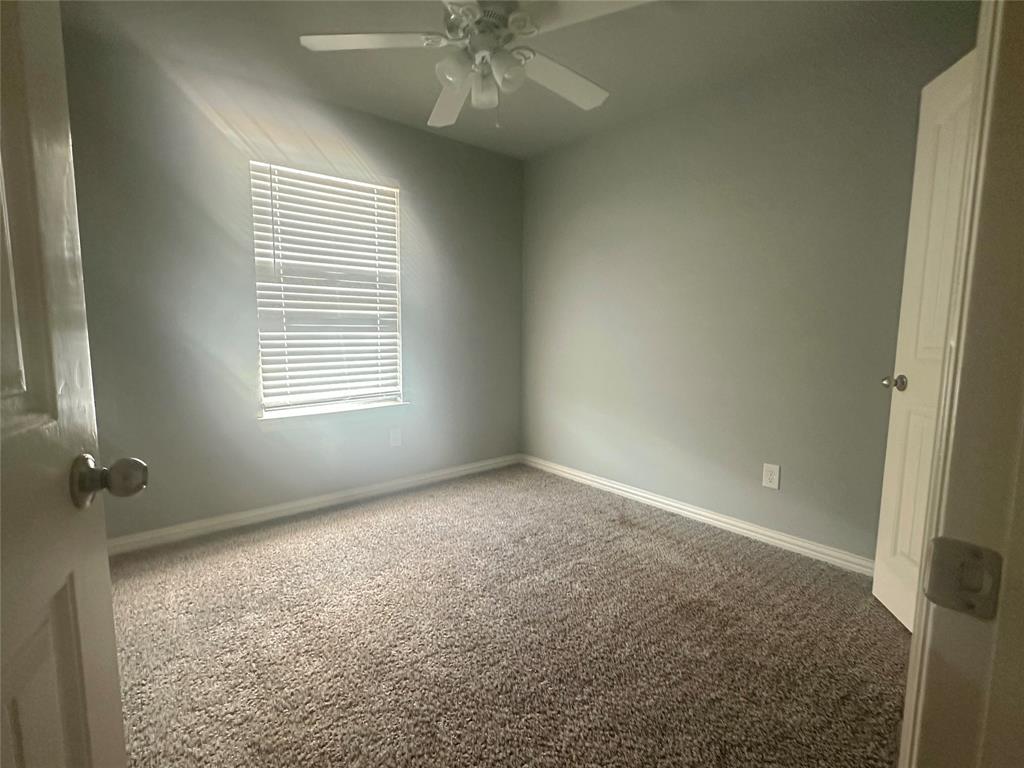 2349 Homewood Lane Property Photo 17