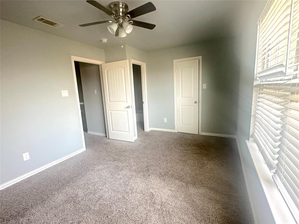 2349 Homewood Lane Property Photo 19