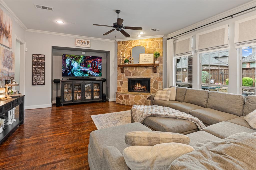 8105 Blue Hole Court Property Photo 12