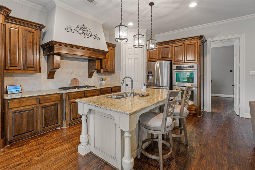 8105 Blue Hole Court Property Photo 13