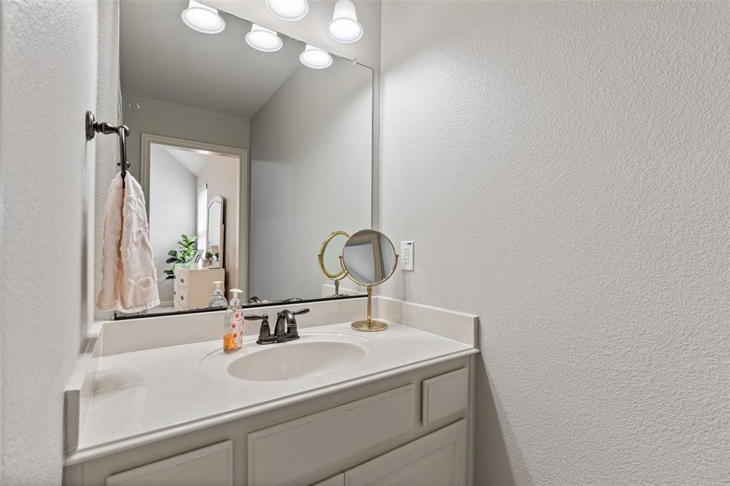 8105 Blue Hole Court Property Photo 35