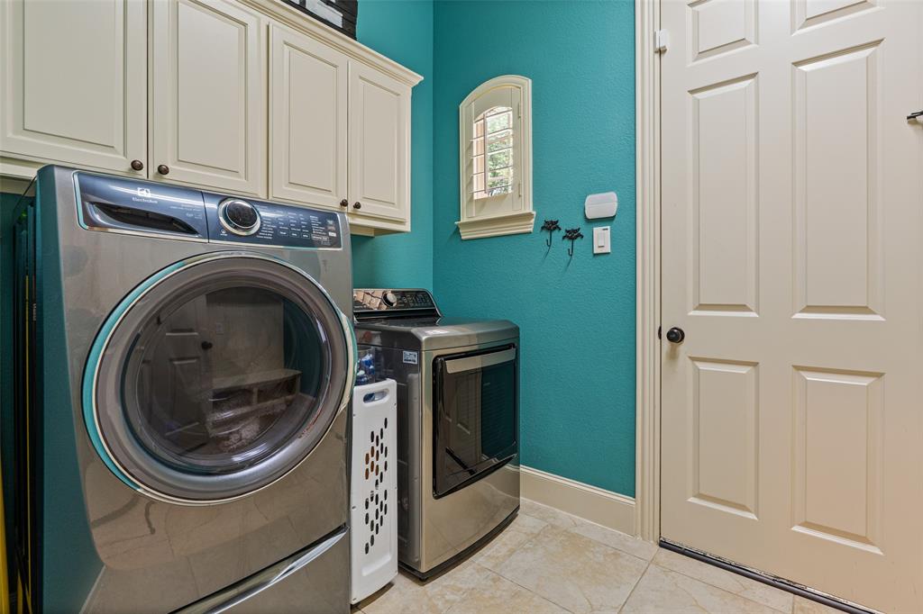 8105 Blue Hole Court Property Photo 38