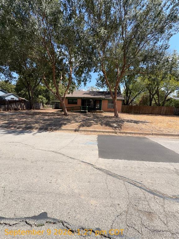 2613 Mc Gee Street Property Photo 1