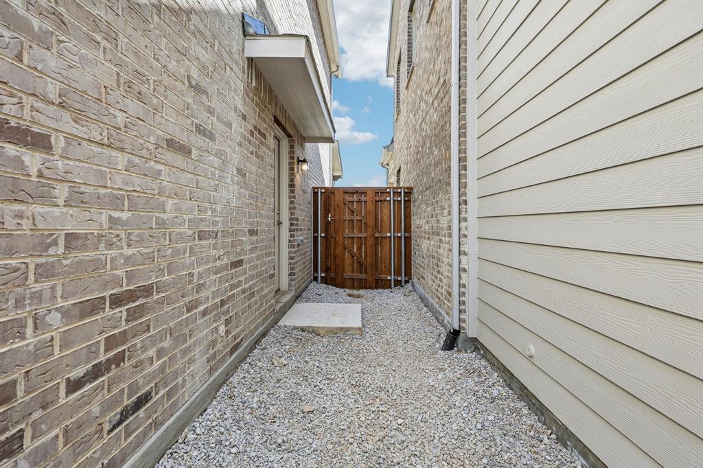 2733 Kobuk Drive Property Photo 28