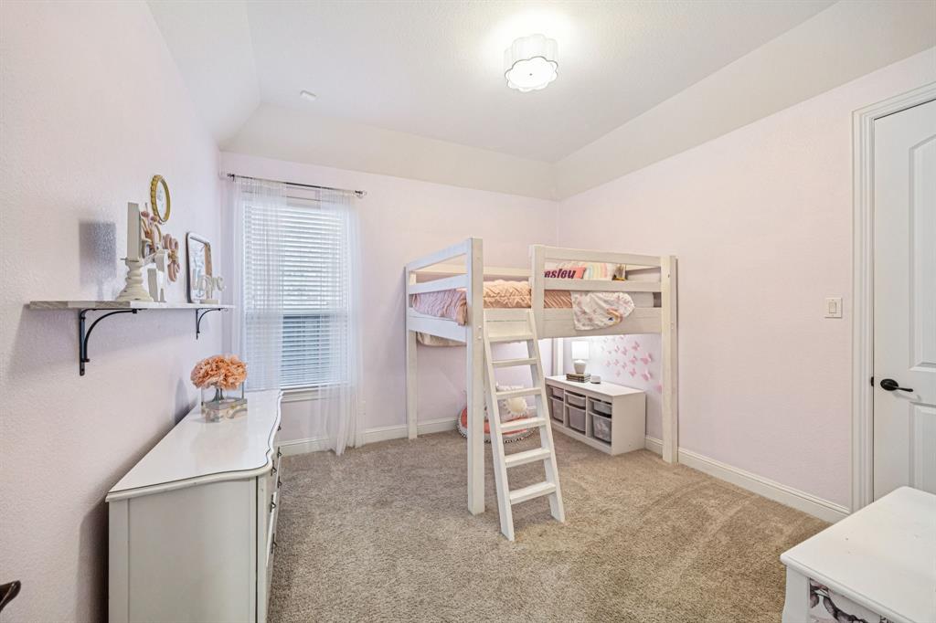 7809 Medina Way Property Photo 15
