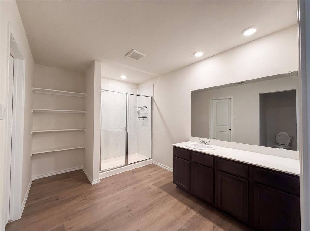 6424 Waterfall Lane Property Photo 12