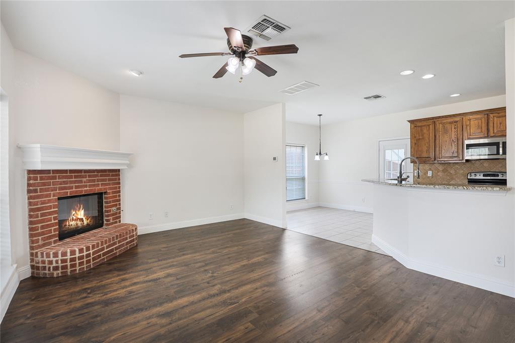 11317 Canoe Road Property Photo 8