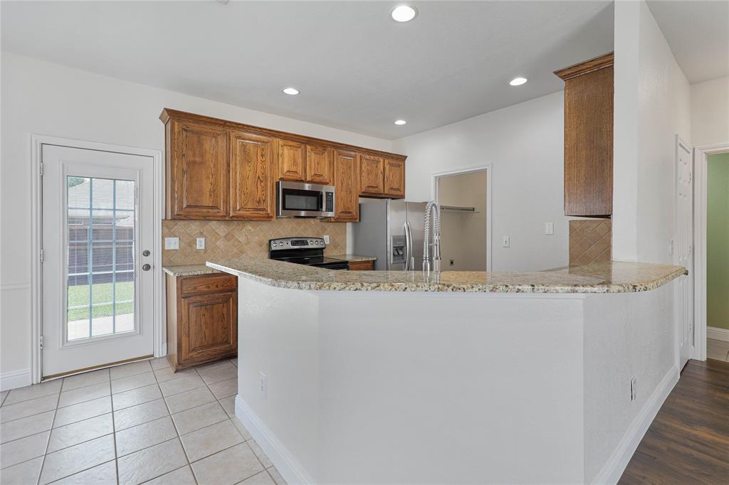 11317 Canoe Road Property Photo 11