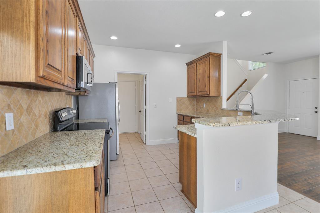 11317 Canoe Road Property Photo 15